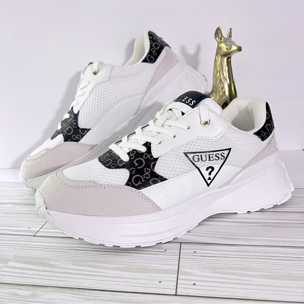 Guess Calebb Casual Chunky Sneaker Size 10 Lace Up
